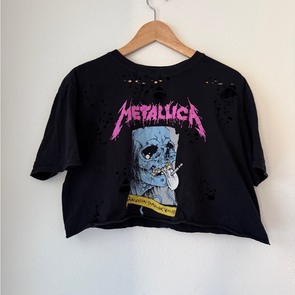 Vintage Metallica black cropped tee Size M